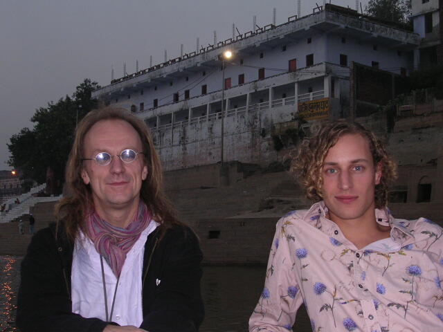Jac en Niels op de Ganges